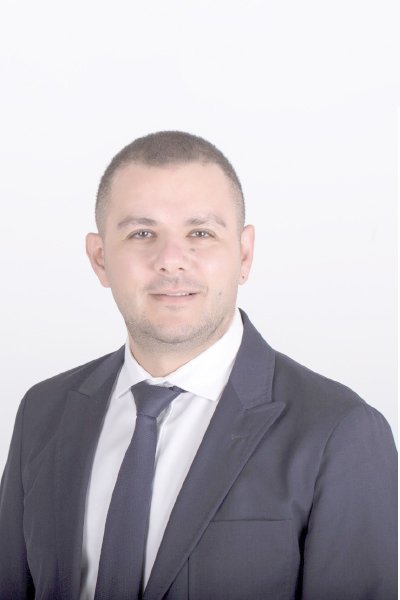 Ali paker